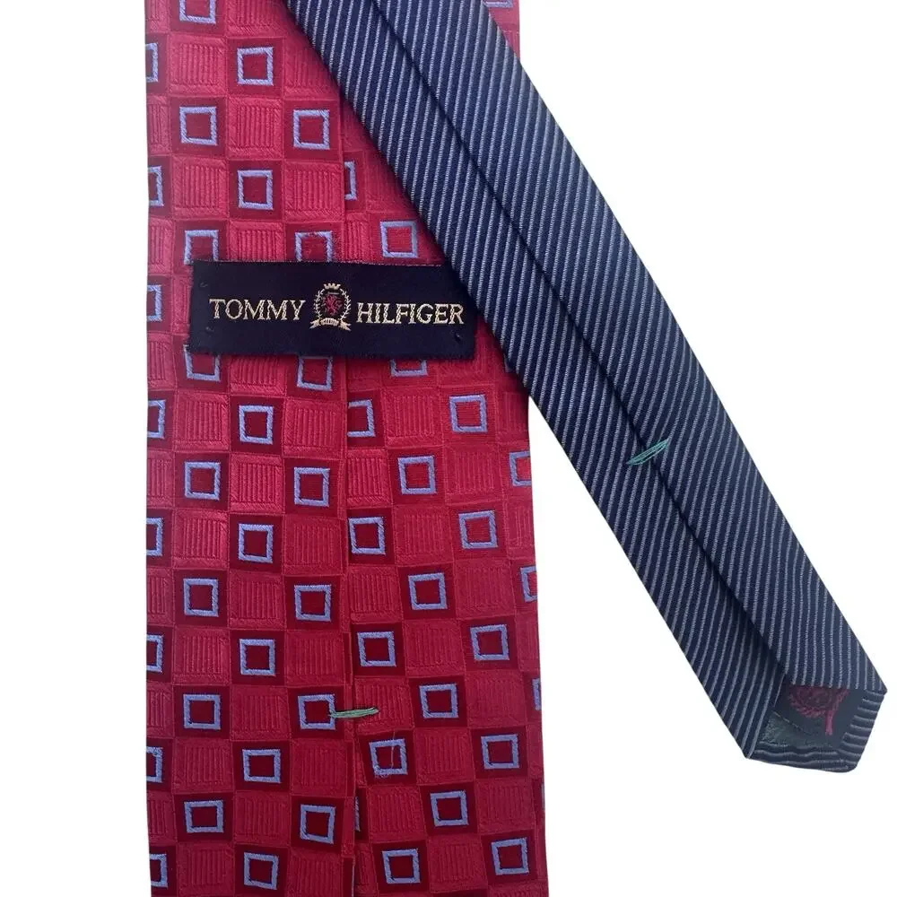 Tommy Hilfiger Men’s Geometric Silk Red Blue Tie Preppy Classic 3.5 x 59.5
